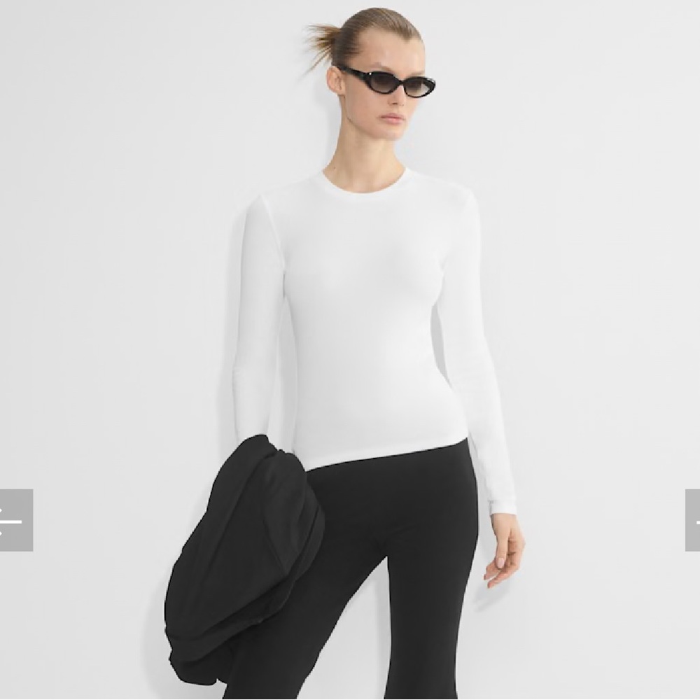 ARITZIA / TNA HOMESTRETCH CREW LONG SLEEVE / SIZE SMALL